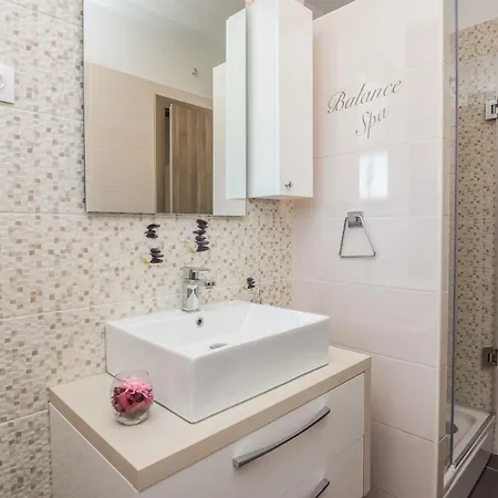 M&m Zadarvillas Villa