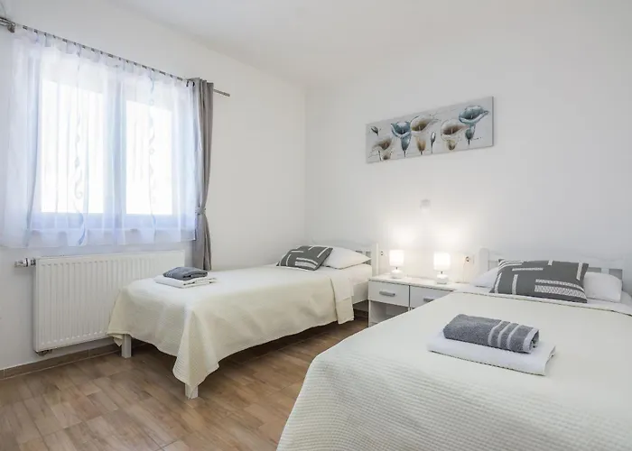 M&m Zadarvillas Villa *