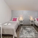 M&m Zadarvillas Villa *